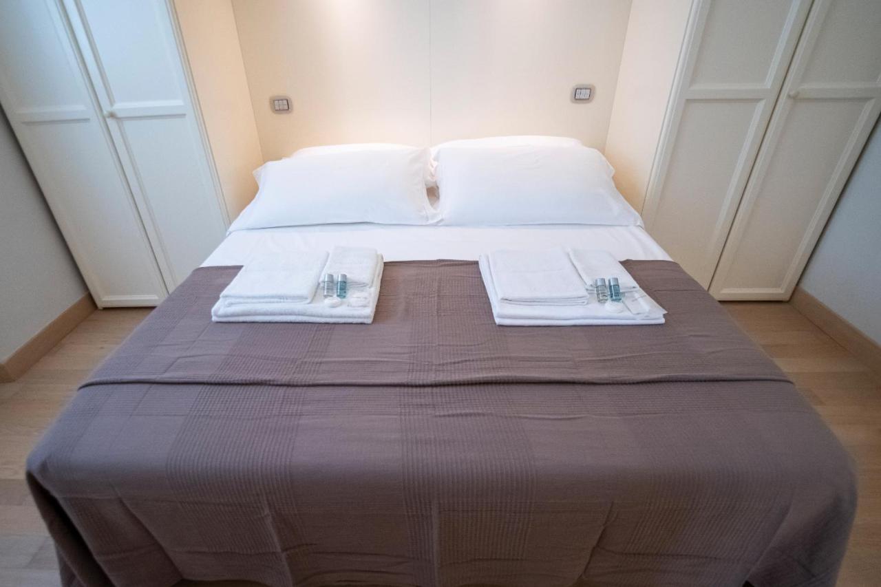 Noliday Suite Riviera Luxury Sea Flat Extérieur photo
